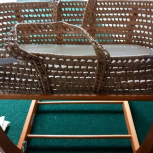 Papa's and Mama's Moses basket - Image 7