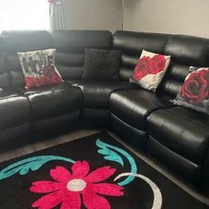 Black recliner 5-seat cinema corner suite