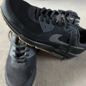 Nike Air Max (Black) and Adidas Originals (White) Size 10 both - Image 3