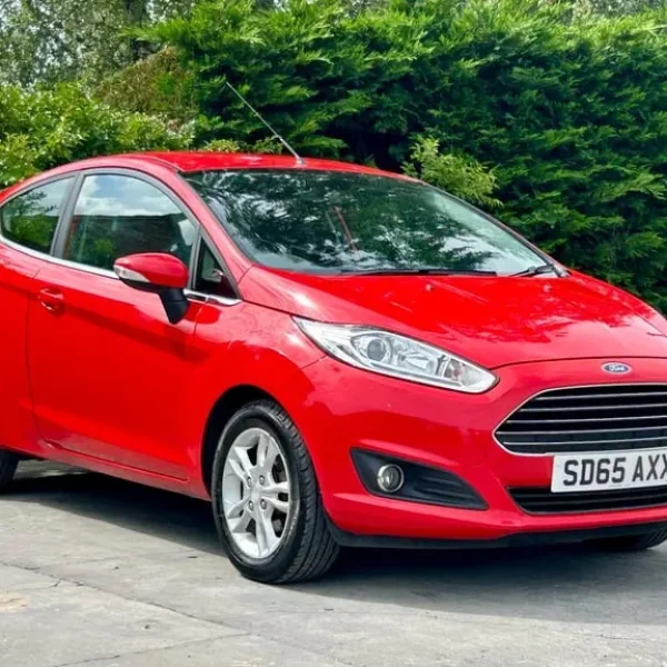 2015 Ford Fiesta 1.25 Zetec Euro 6 3dr Hatchback Petrol Manual