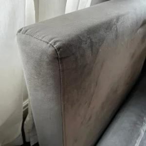 Love seat that folds into a single bed - Image 3