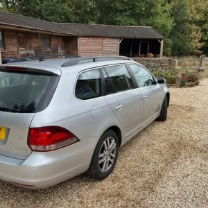 Volkswagen Golf Estate SE TDi S-A 2010 - Image 6