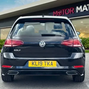 2019 Volkswagen Golf 2.0 TDI R-Line DSG Diesel 5-door Hatchback - Image 4
