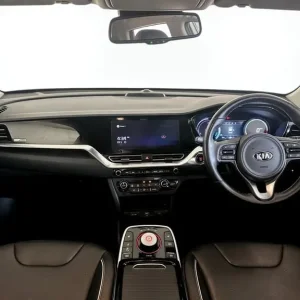 2021 Kia Niro 3 – Electric SUV, 64kWh, 1 Owner, All the Comfort and Tech - Image 3