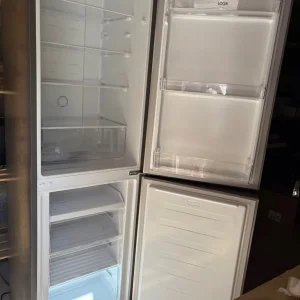 Logik 50/50 fridge freezer - Image 4