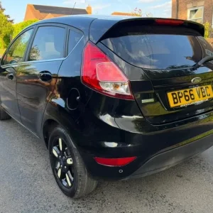 2016 Ford Fiesta 1.0T Zetec Black Edition - Image 3