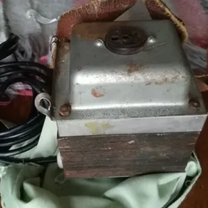 1962 Kodak Carousel 600 Slide Projector with Original Case and Cartridge - Image 8