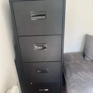 4-Drawer Filing Cabinet - Black - Lock and Key - Solid Build