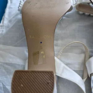 ivory wedding shoes - Image 3