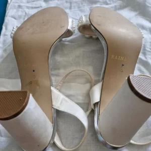 ivory wedding shoes - Image 4