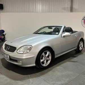 2002 Mercedes-Benz SLK 200 Kompressor Convertible - Image 2