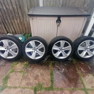 17 inch Seat Leon alloy wheels
