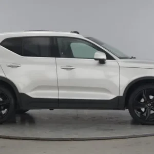 2024 Volvo XC40 Ultra B4 Mild Hybrid Petrol Bright Automatic SUV - Image 4