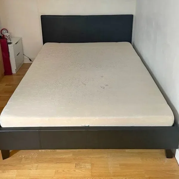 Small Double or Double Leather Bed Frame with Quality Mattress