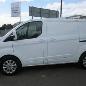 2022 Ford Transit Custom 300 LIMITED P/V ECOBLUE Panel Van Diesel Manual - Image 2