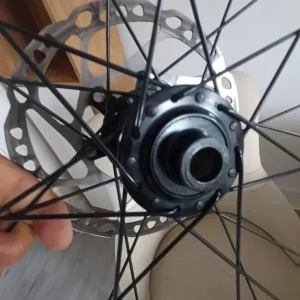 Front wheel - Image 3