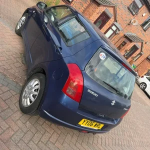 Suzuki Swift 2006 Manual Hatchback - Image 4