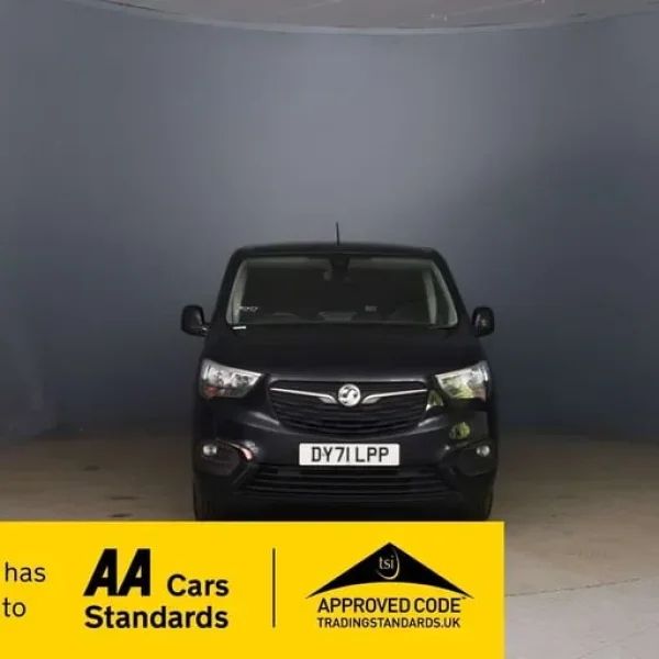 2021 Vauxhall Combo 1.5 Diesel Manual Panel Van Black Griffin Edition