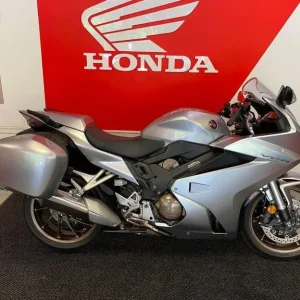 HONDA VFR800F