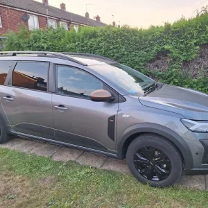 2024 Dacia Jogger MPV 1598cc 5-door - Image 2