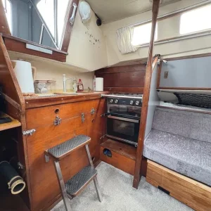 Achillies 840 28ft sailing yacht 1983 - Image 8