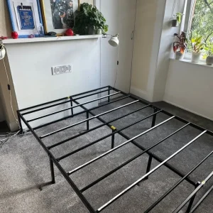 Minimalist bed frame - king size