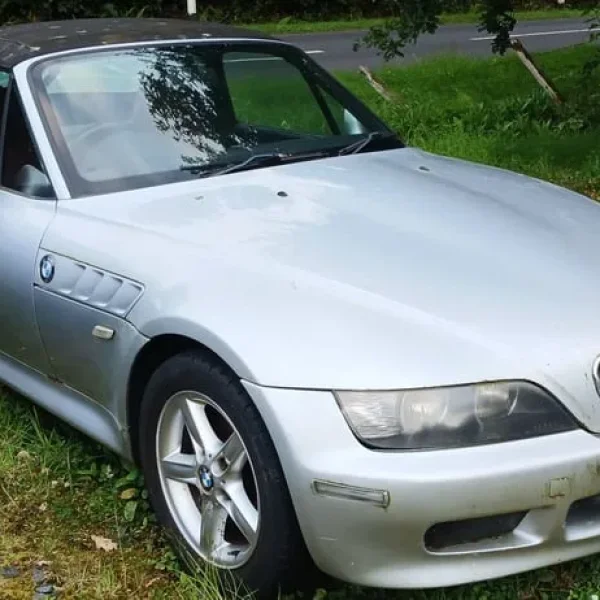 BMW Z3 - Starts and Runs, Needs a Bit of Work