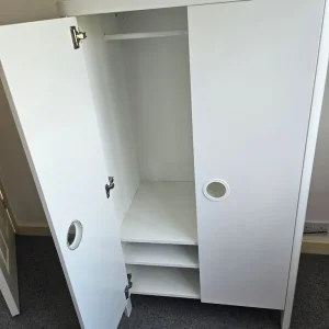 Kids wardrobe, fully assembled - Image 6