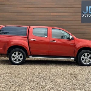 2018 Isuzu D-Max 1.9 D-Max Yukon 4WD Pickup Diesel Manual - Image 3