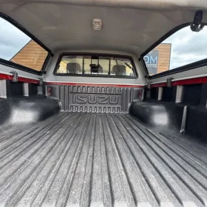 2018 Isuzu D-Max 1.9 D-Max Yukon 4WD Pickup Diesel Manual - Image 7