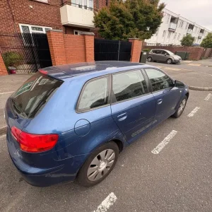Audi A3 Hatchback 2006 Manual 1.6L 5-door - Image 3