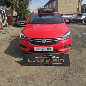 2016 Vauxhall Astra 1.4i Turbo SRi Euro 6 5-door hatchback petrol manual - Image 3