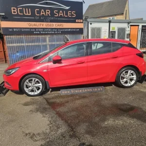 2016 Vauxhall Astra 1.4i Turbo SRi Euro 6 5-door hatchback petrol manual - Image 6