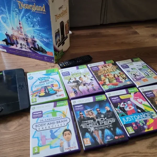 Original Xbox 360 Kinect Bundle