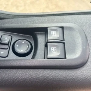 2021 Renault Master 2.3 Diesel 35 Business Panel Van - Image 8