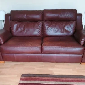 3 Piece Burgundy Leather Suite - Image 5