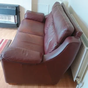3 Piece Burgundy Leather Suite - Image 6