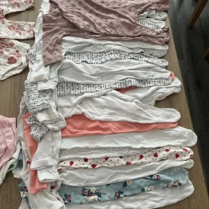 Baby clothes 0-3 months - Image 2