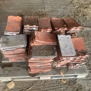 Reclaimed Clay Roof Tiles – 2 pallets - Image 3