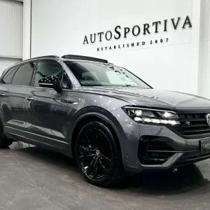 2022 Volkswagen Touareg 3.0 V6 Black Edition 4WD SUV - Image 5