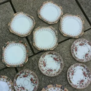 IMARI VINTAGE CHINA MIXED LOT - Image 2