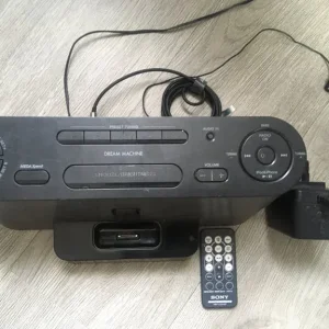 SONY Radio and Audio Docking System - Image 3