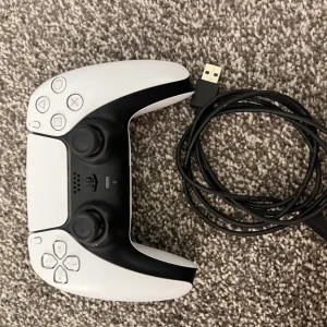 ps5 disc edition - Image 4