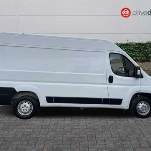 2024 Vauxhall Movano 2.2 CDTi 3500 BiTurbo Prime Panel Van 5dr Diesel Manual FWD L2 H2 Euro 6 - Image 2