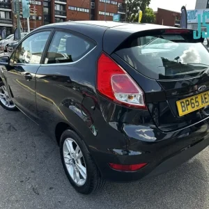 2015 Ford Fiesta 1.25 Zetec Hatchback 3dr Petrol Manual - Image 3