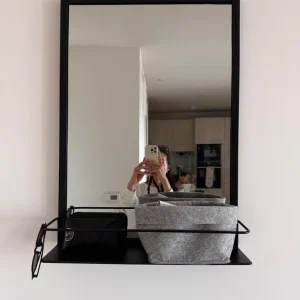 Tikamoon Mirror