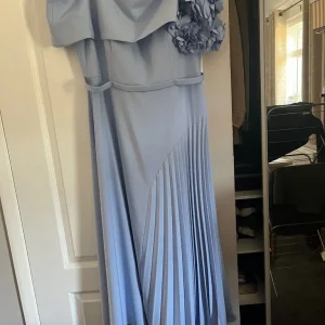 John Charles sky blue mother of the bride dress - Image 3