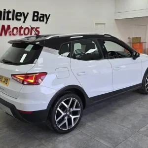 2019 SEAT Arona TSI XCELLENCE Lux SUV - Image 3
