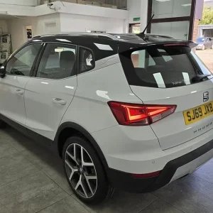 2019 SEAT Arona TSI XCELLENCE Lux SUV - Image 5