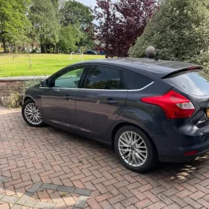 Ford Focus 2012 Hatchback Manual 5-door - Image 7